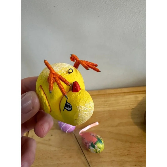 4 piece Vintage Easter decor - Picture 6 of 12